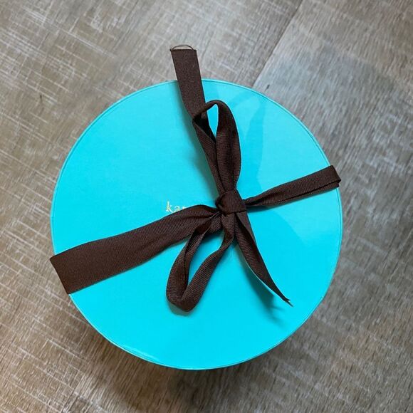 KATE SPADE Jewelry Gift Box Round with Bow Present Holiday - Picture 5 of 8